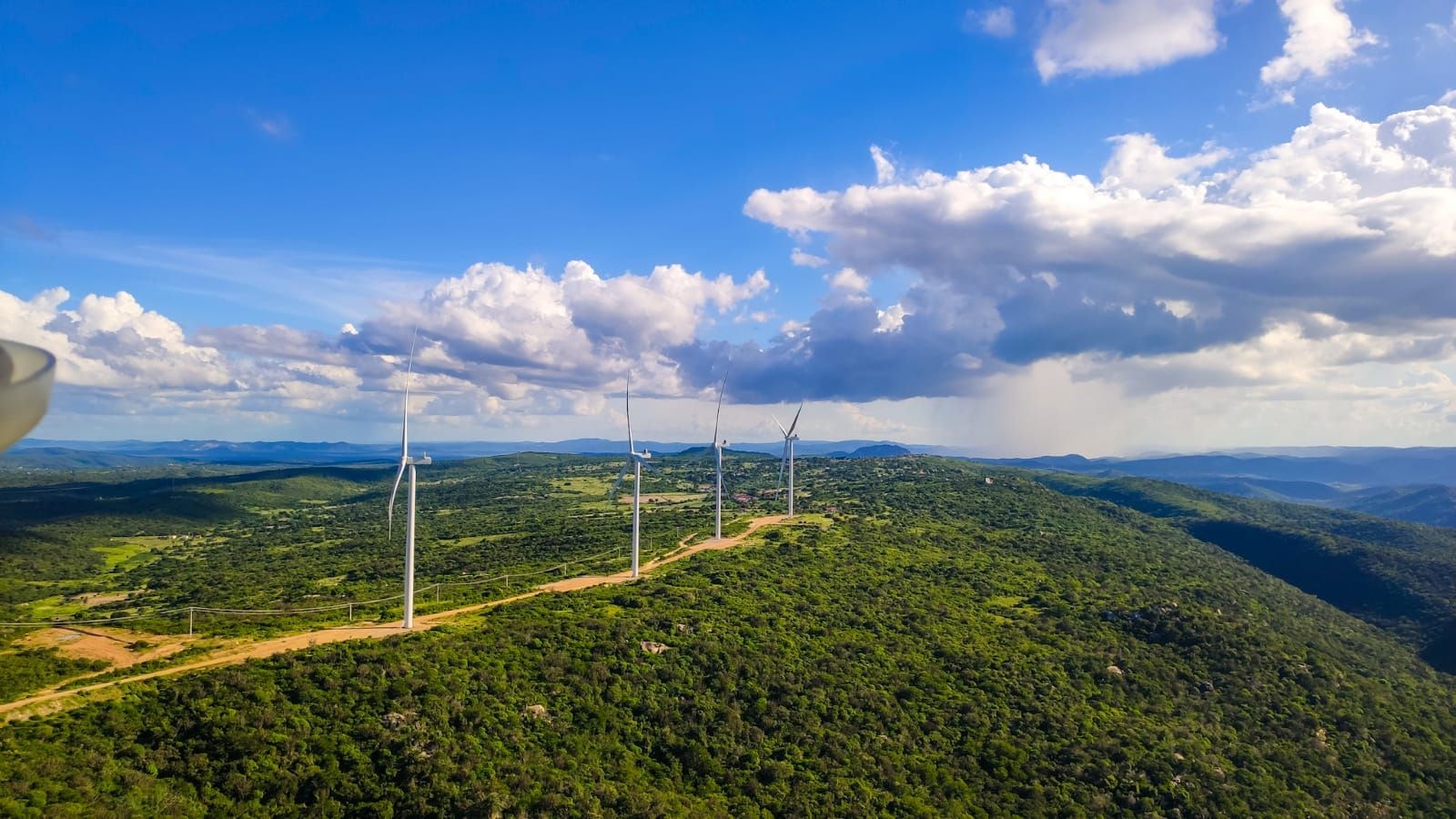 Casa dos Ventos e Orquídea Alimentos firmam acordo de autoprodução de energia renovável